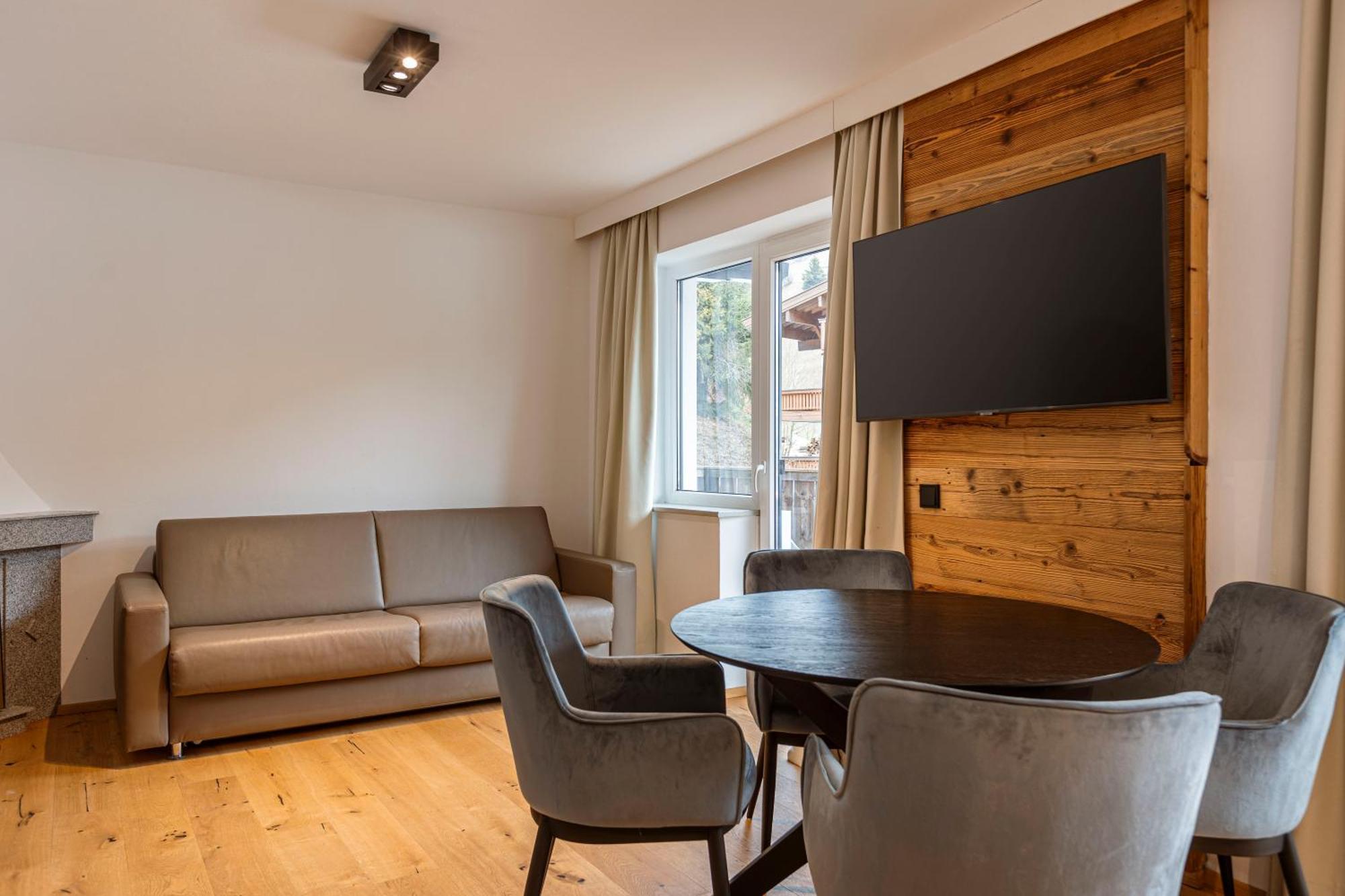 Saalbach Suites By Alps Resorts Exterior photo