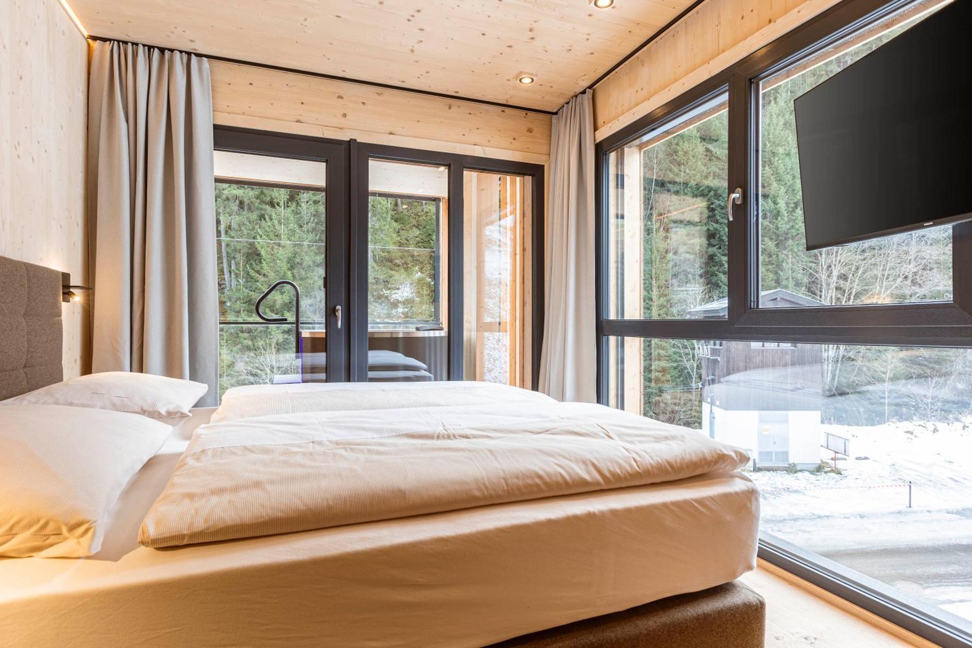 Saalbach Suites By Alps Resorts Exterior photo